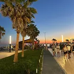 Zhiti Seaside Privatunterkunft Durrës